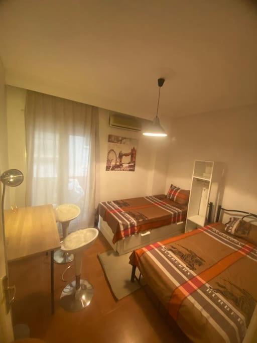 Queen Suites 60M2 Thessaloniki Exterior photo